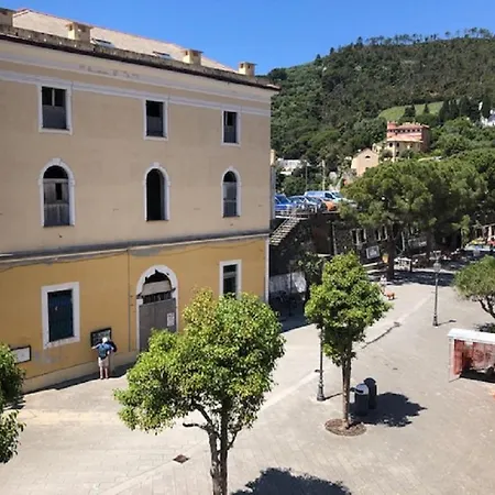 Casa Ginestra Con Splendida Vista Mare דירה בונאסולה